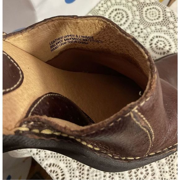 Born Brown Mule Leather Size 7 NICE! 🍒🌸 - Picture 13 of 16
